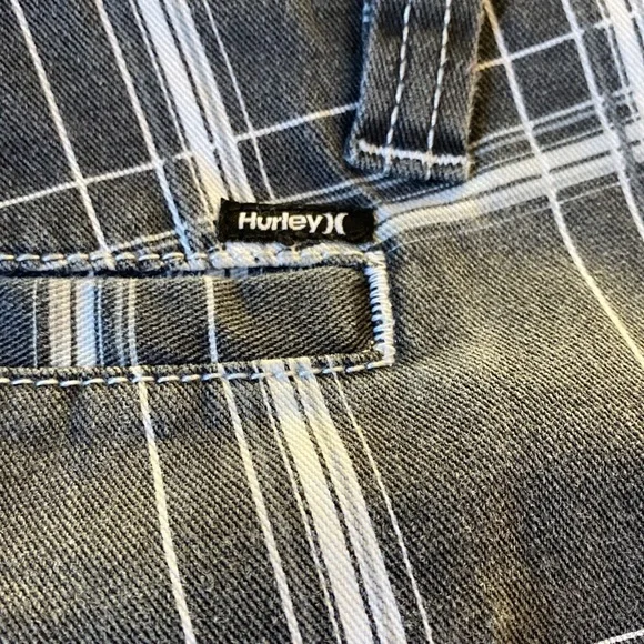 Hurley shorts size 1 Black and white checkerboard print jeans - Picture 2 of 4